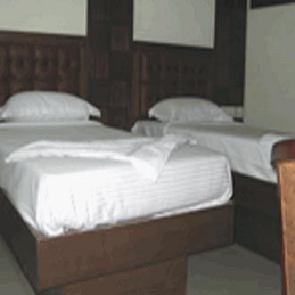 Hotel Golden Point Residency Hyderabad Exterior photo
